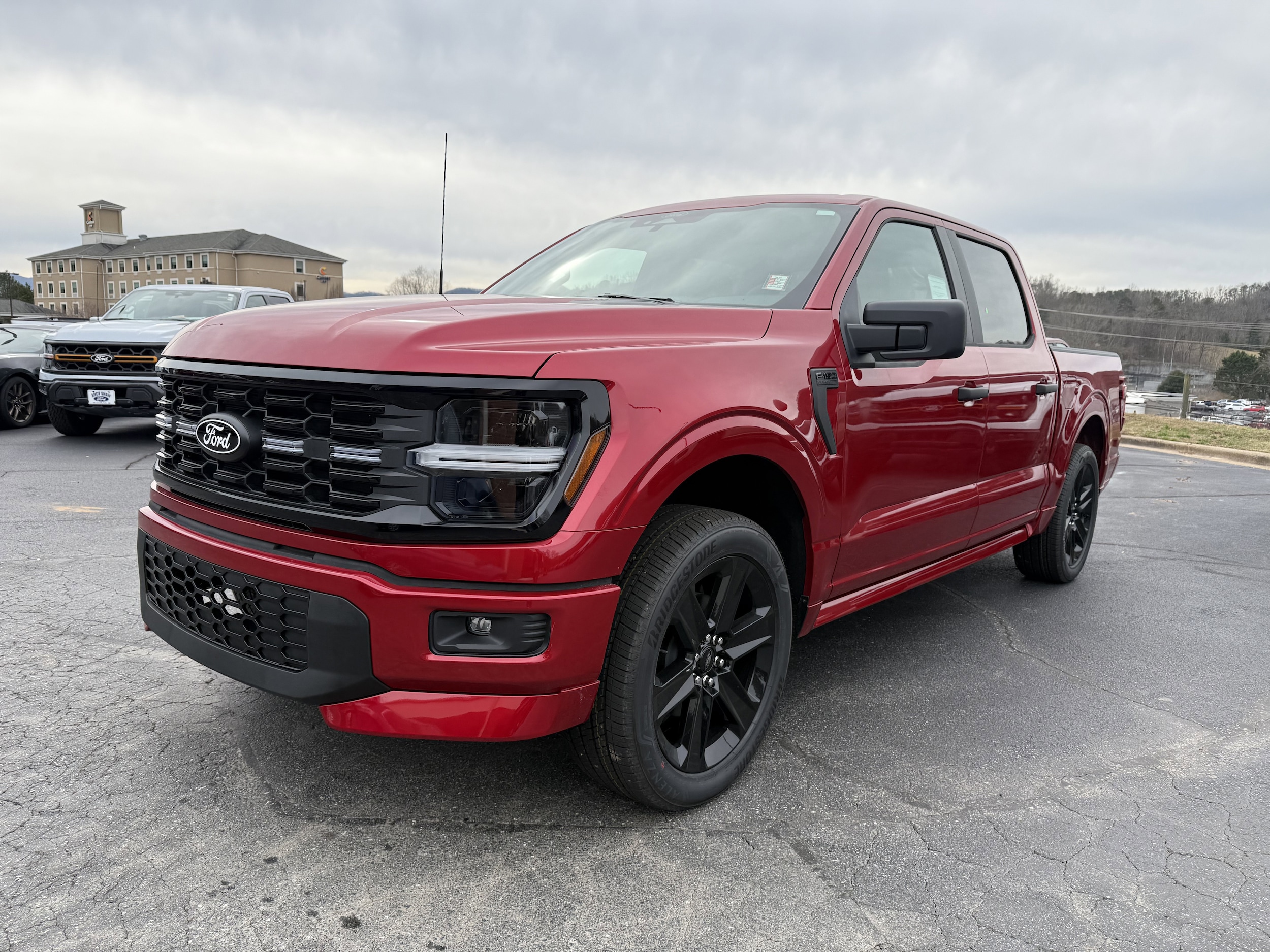 2025 Ford F-150 STX's photo