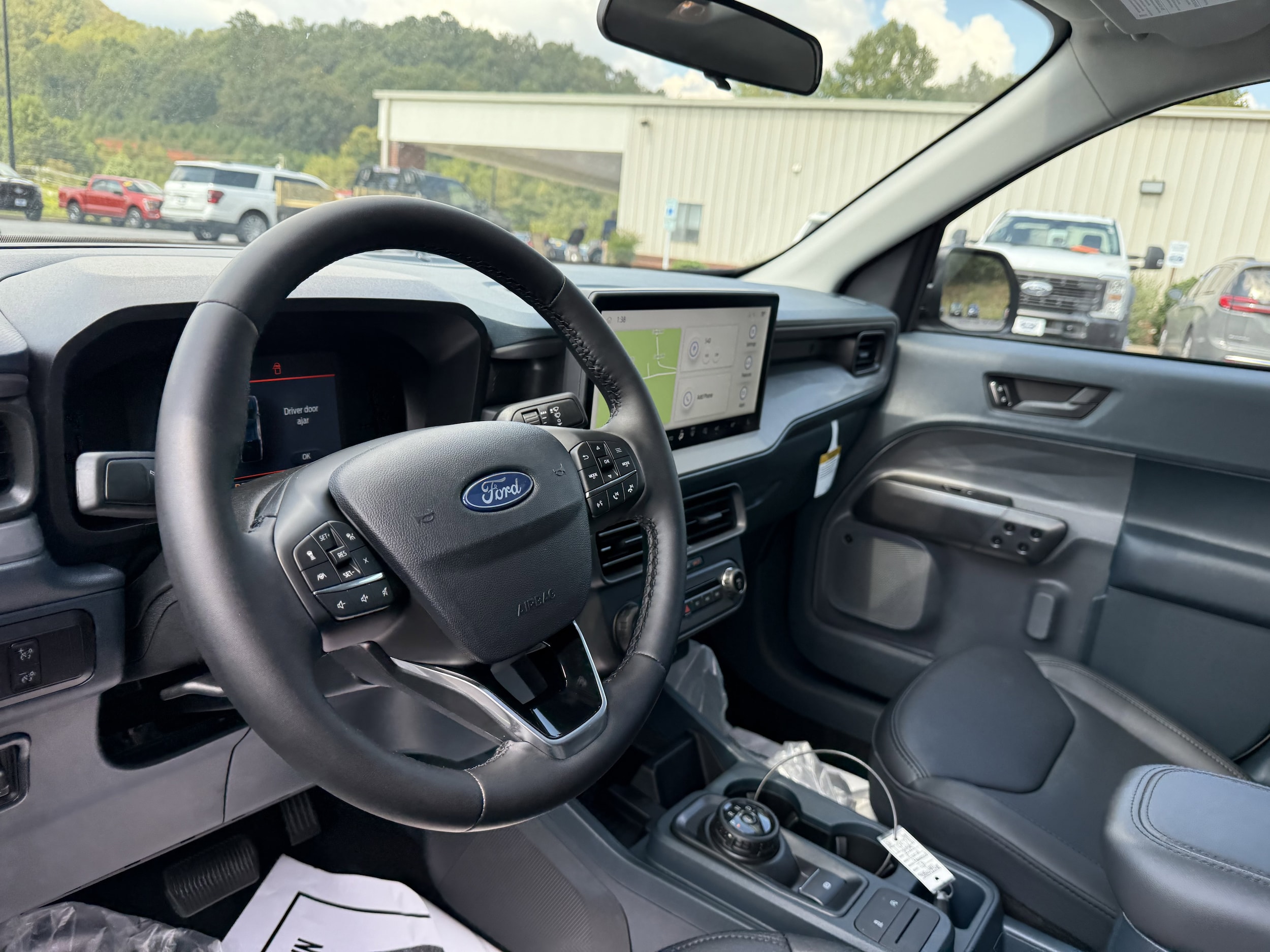 2025 Ford Maverick Lariat - Photo 9