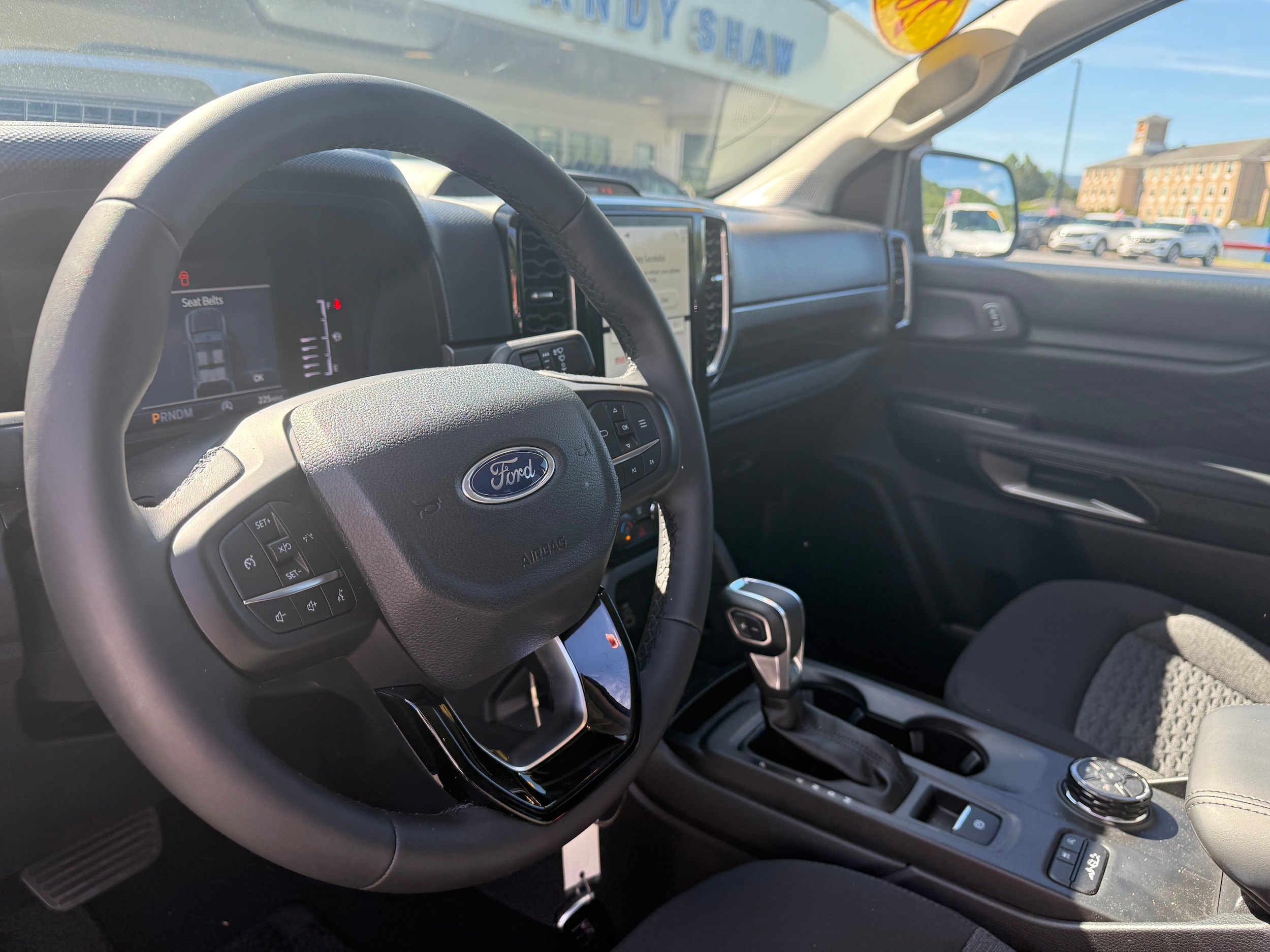 2025 Ford Ranger XLT - Photo 10