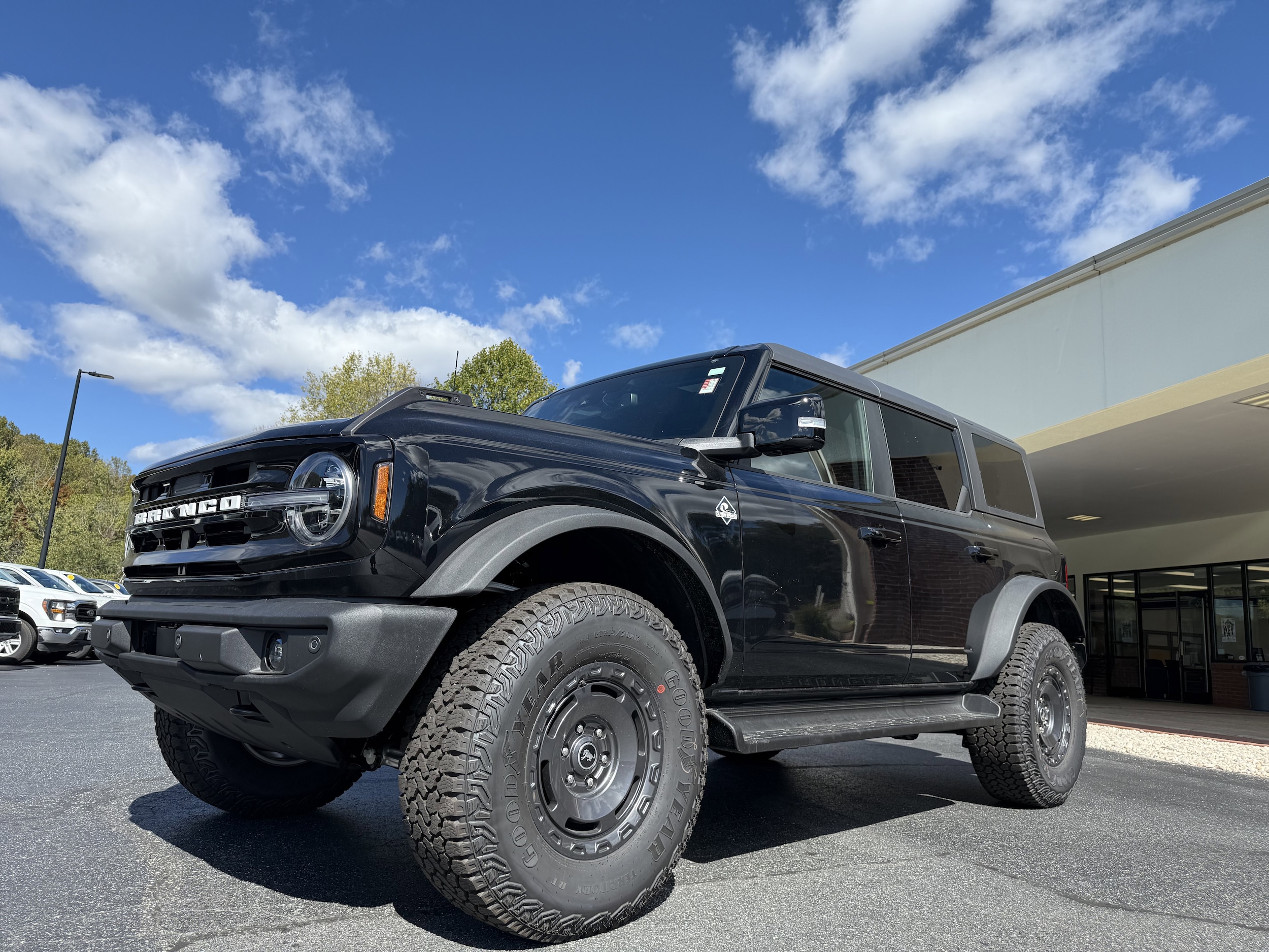 2025 Ford Bronco 4-Door Outer Banks - Photo 19