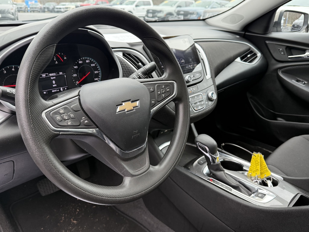 Used 2024 Chevrolet Malibu LT Sedan