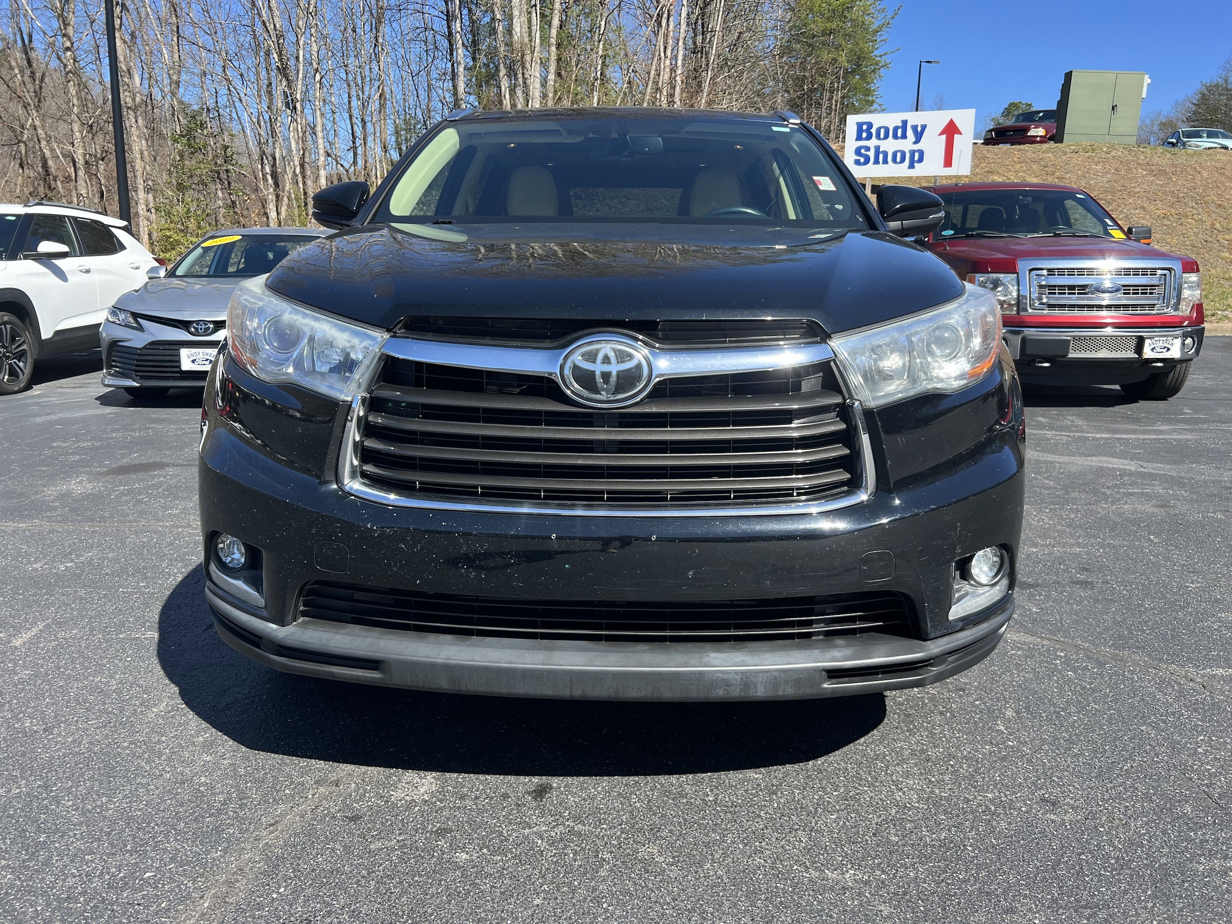 Used 2015 Toyota Highlander Limited Platinum with VIN 5TDDKRFH8FS211823 for sale in Sylva, NC