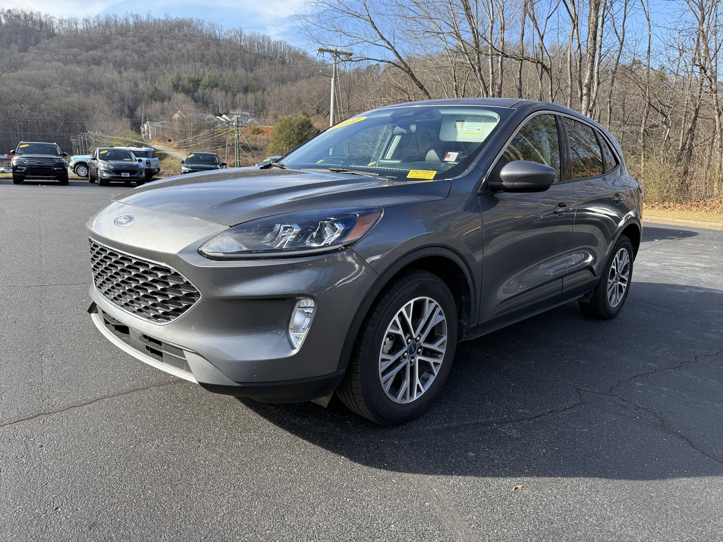 2022 Ford Escape SEL's photo