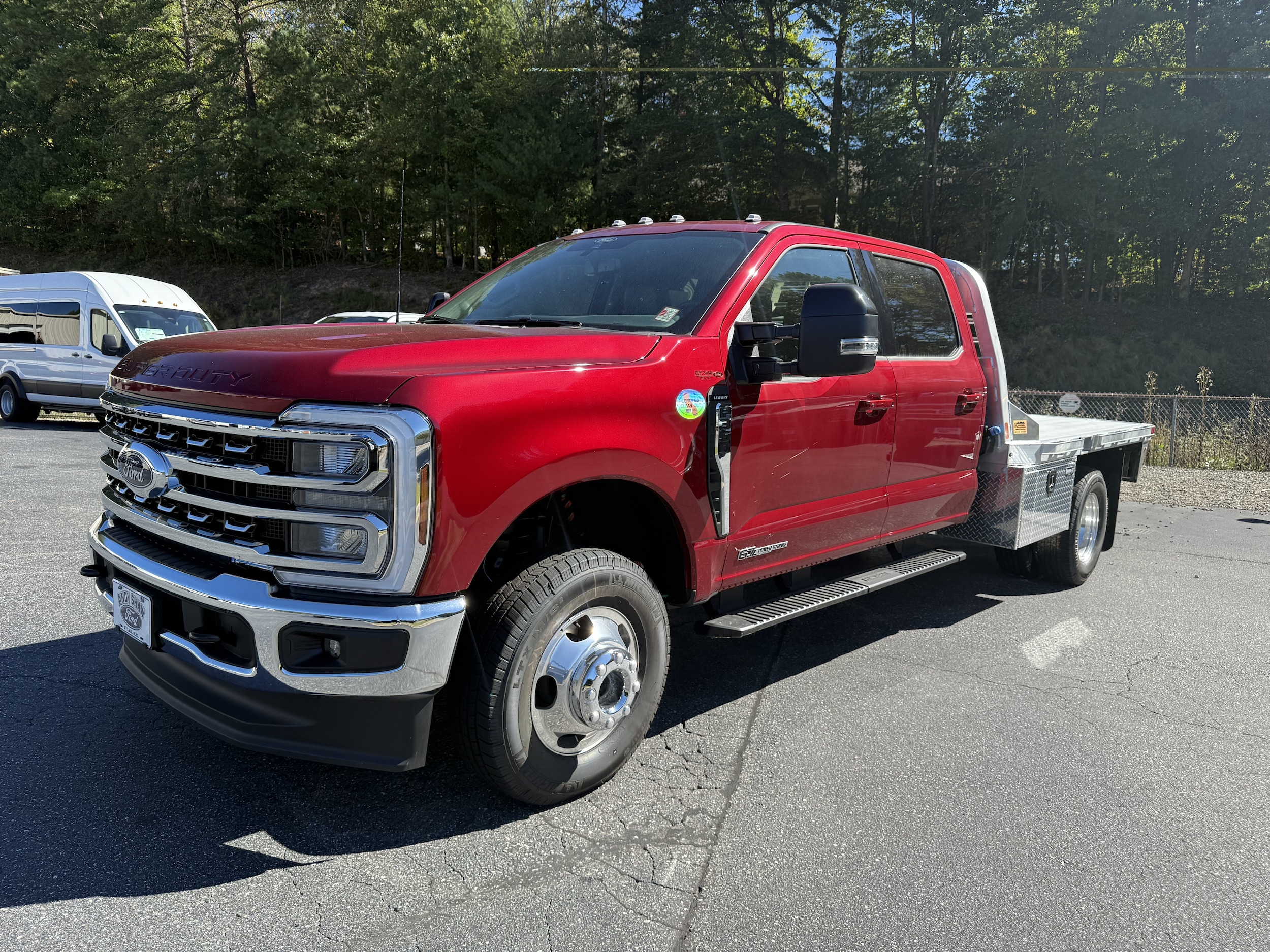 2026 Ford F-350 Super Duty Chassis Cab