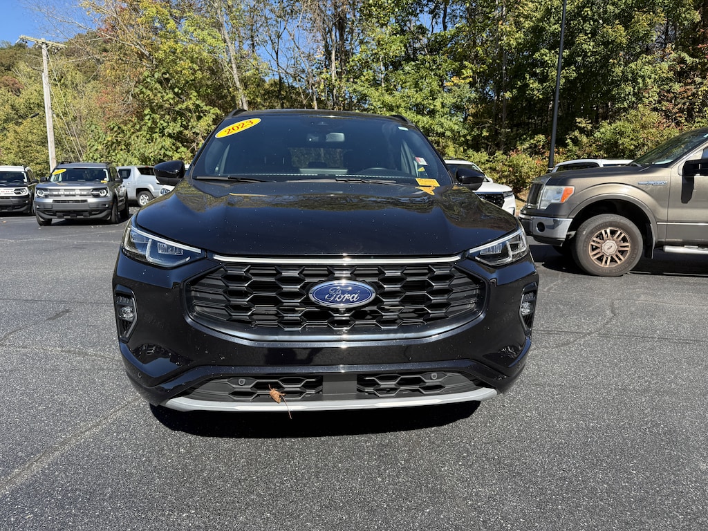 Used 2023 Ford Escape ST-Line Elite SUV