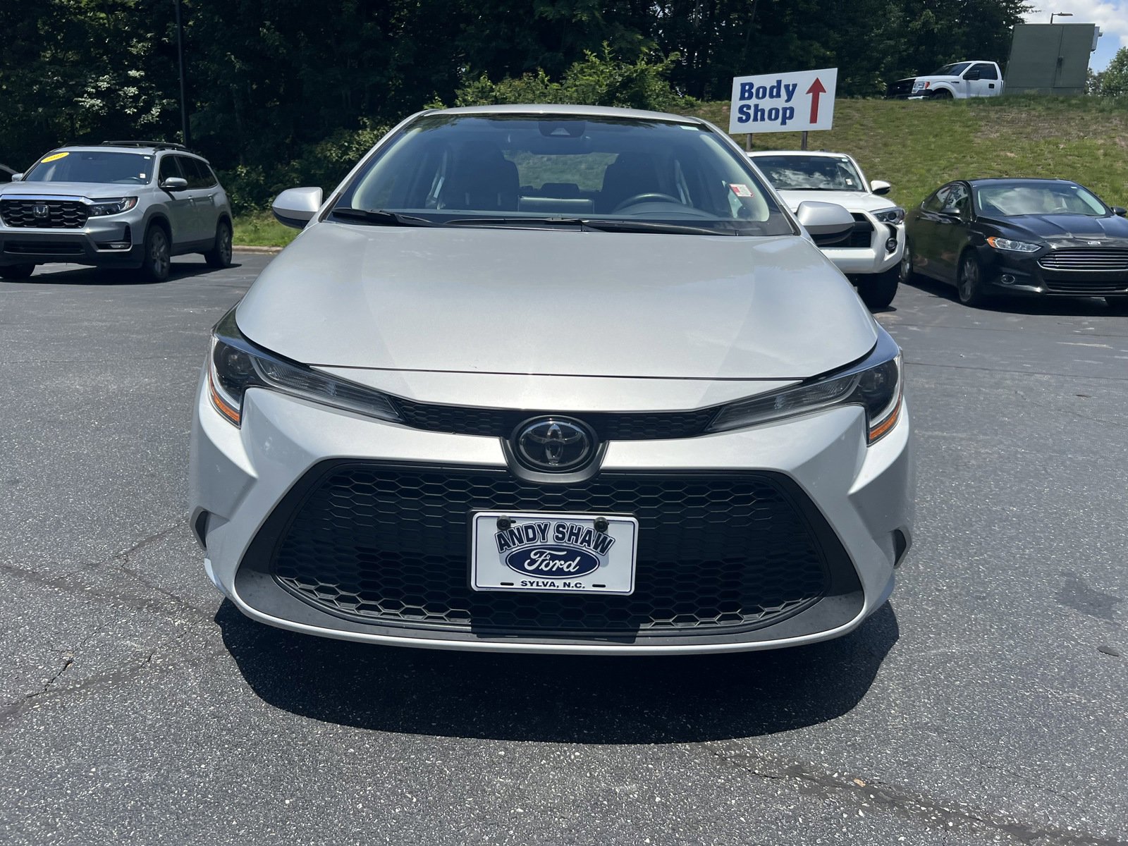 Used 2021 Toyota Corolla LE with VIN 5YFEPMAE9MP249511 for sale in Sylva, NC
