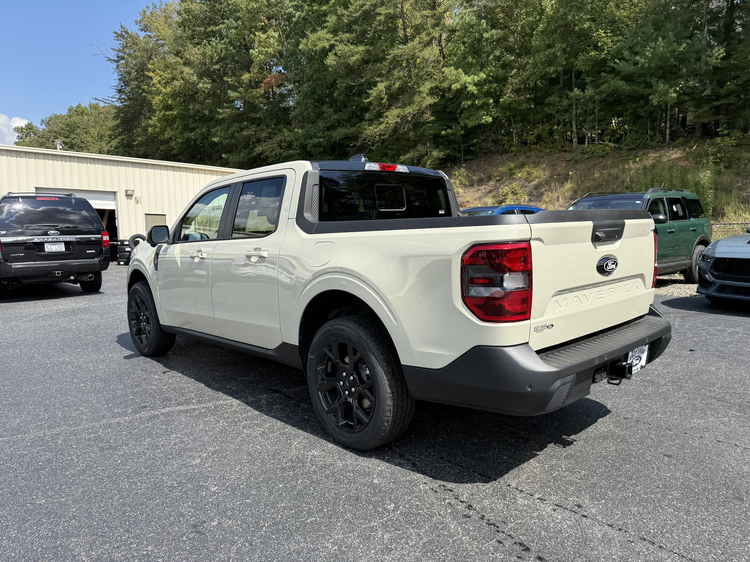 2025 Ford Maverick Lariat - Photo 16