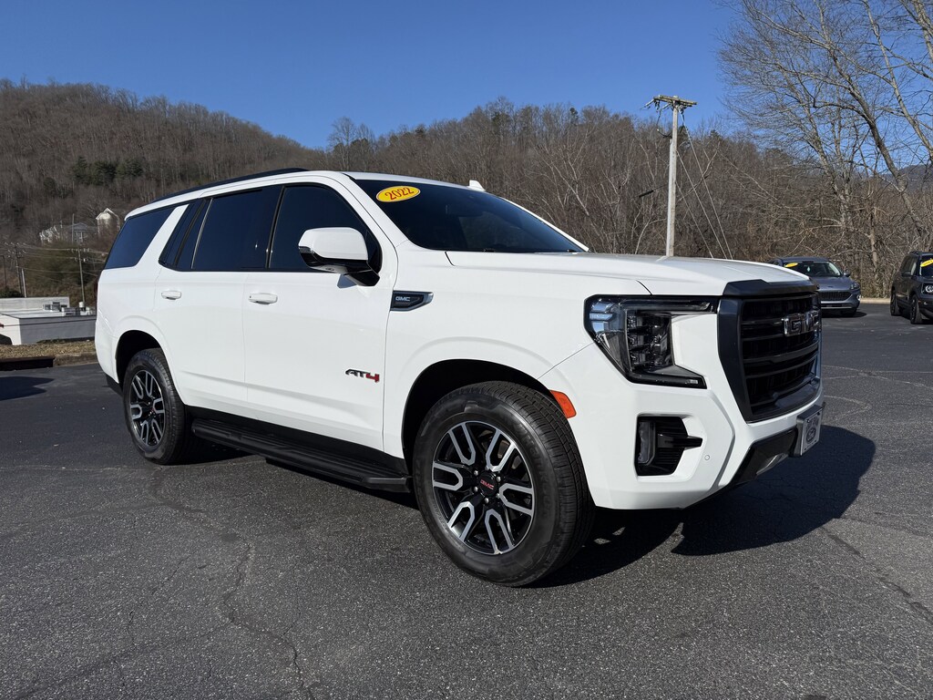 Used 2022 GMC Yukon AT4 SUV
