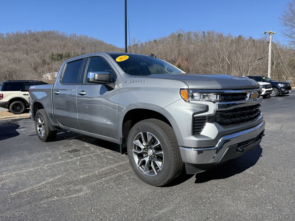 Used 2024 Chevrolet Silverado 1500 LT Truck Crew Cab