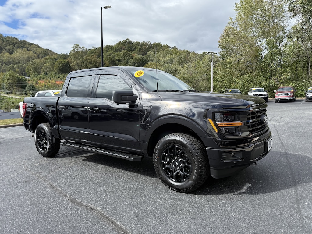 Used 2024 Ford F-150 XLT Truck SuperCrew Cab