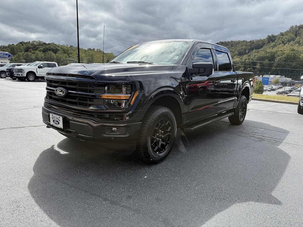 Used 2024 Ford F-150 XLT Truck SuperCrew Cab