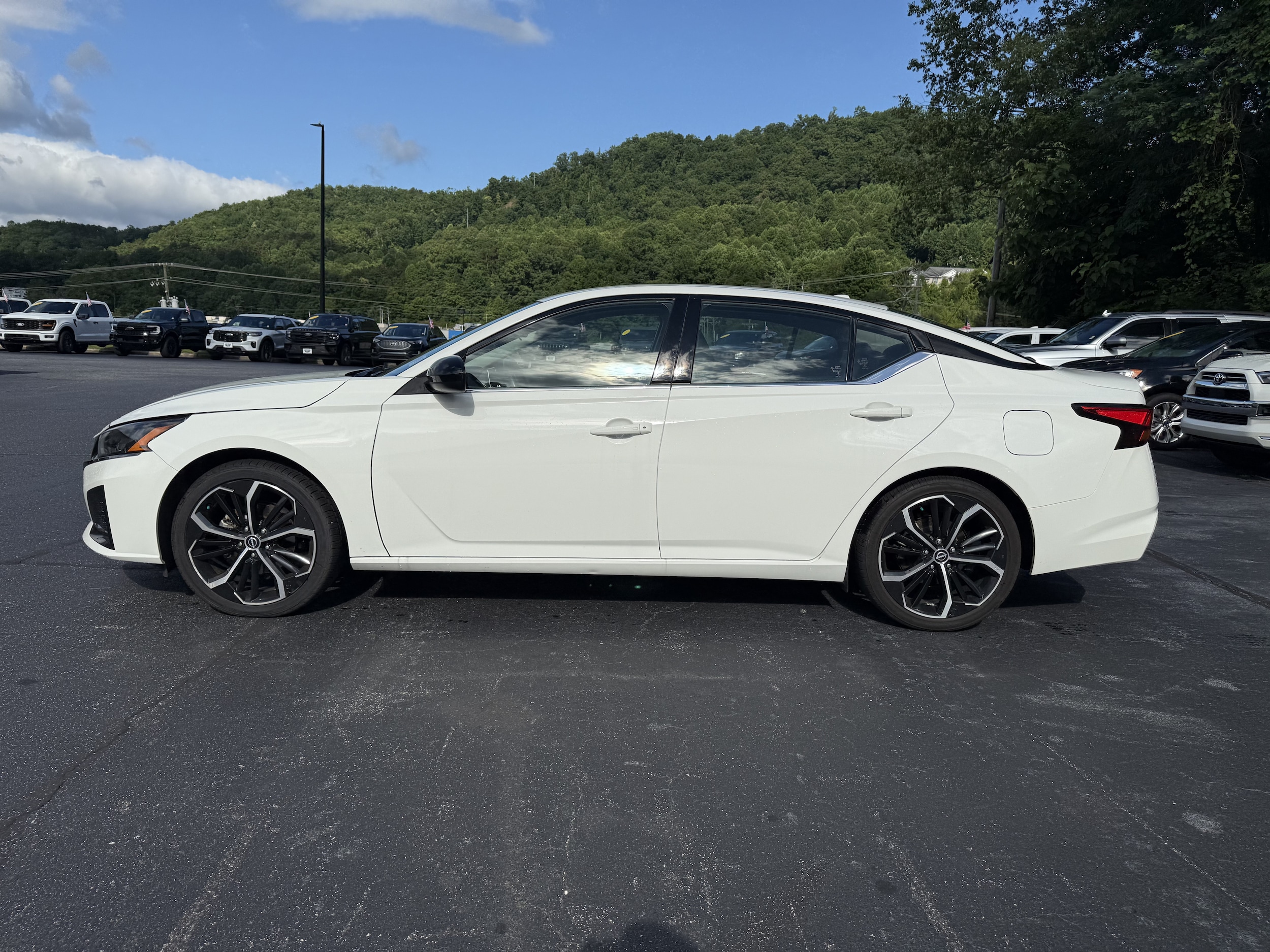 2024 Nissan Altima