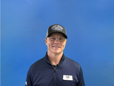 Staff member Jason Foxworth from ID_91b9a80ebe4d