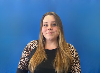 Staff member Melieah Williams from ID_8deeaa7544d1