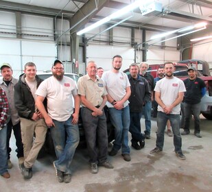 Staff member Collision Repair Center from ID_e8e03942b36a