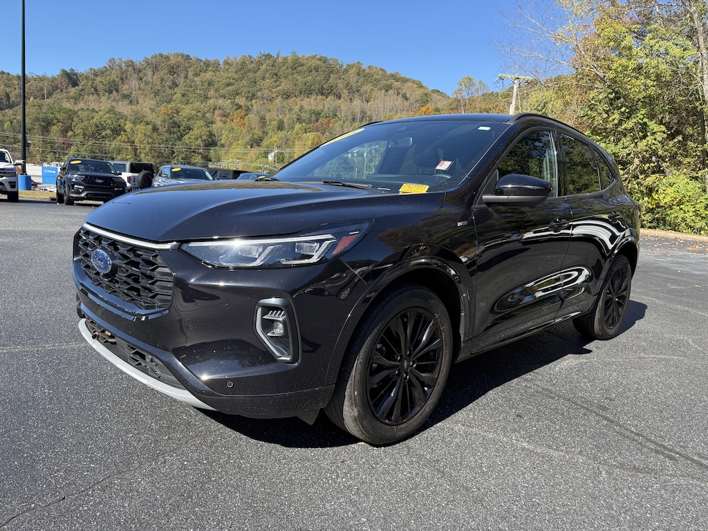 Used 2023 Ford Escape ST-Line Elite SUV