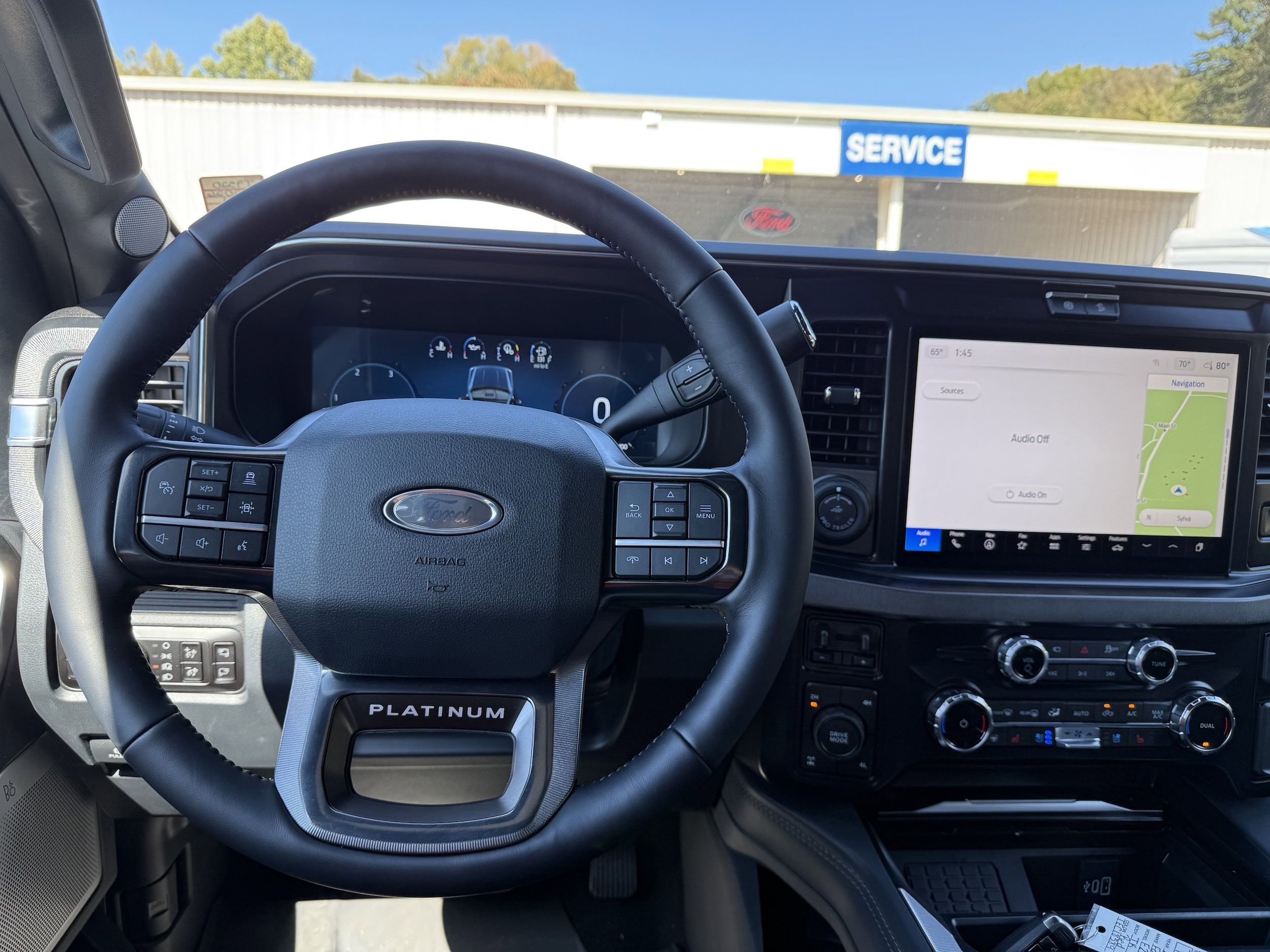 2026 Ford F-250 Super Duty Platinum - Photo 9