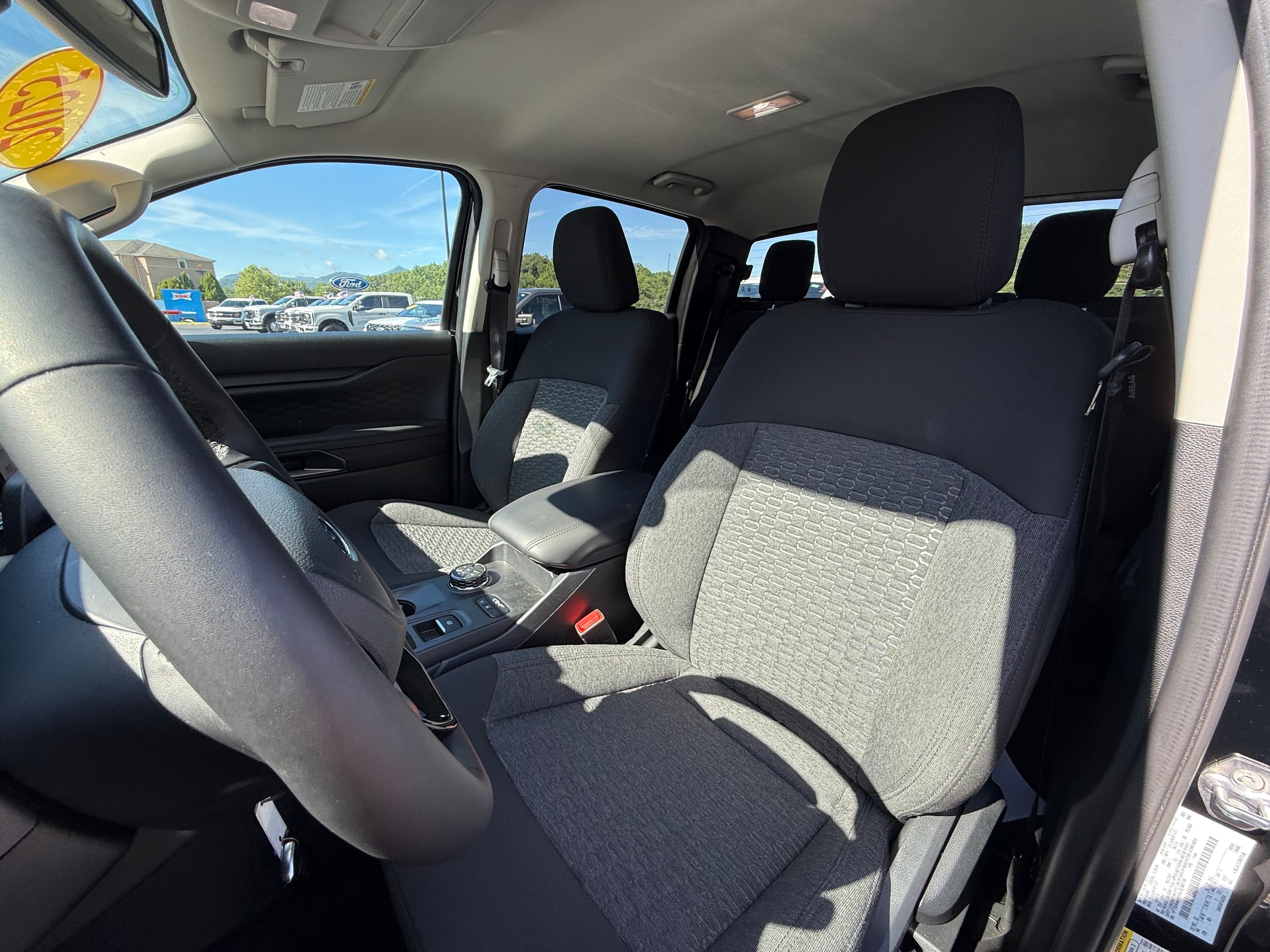 2025 Ford Ranger XLT - Photo 11