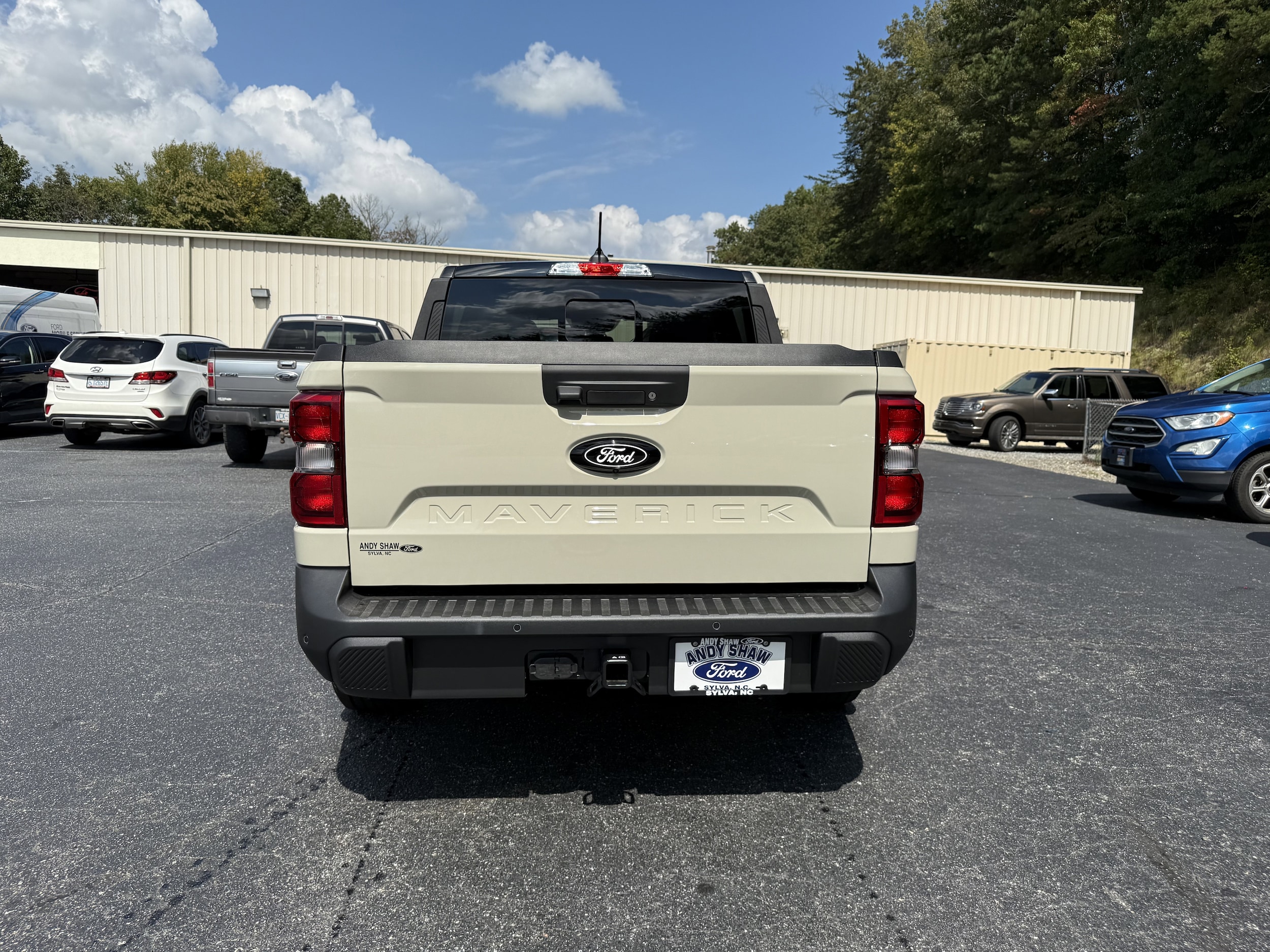 2025 Ford Maverick Lariat - Photo 17