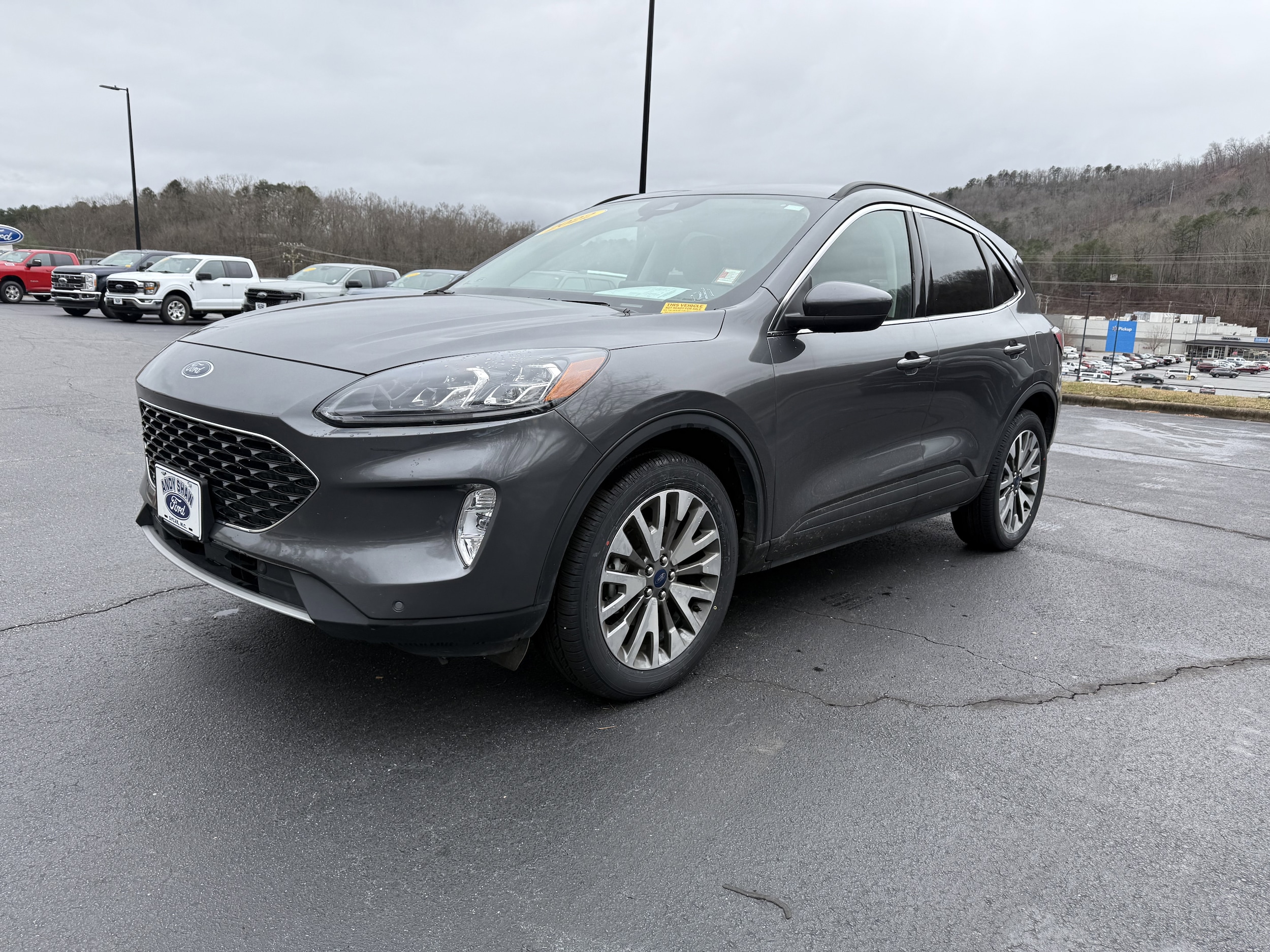 2022 Ford Escape Titanium