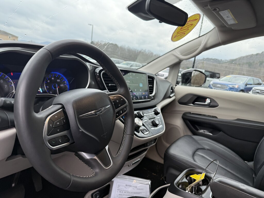 Used 2024 Chrysler Pacifica Touring L Van Passenger Van