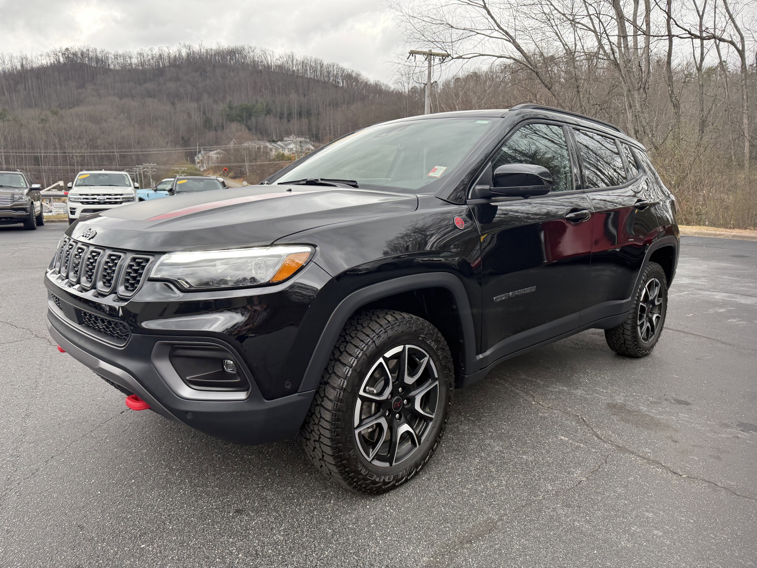 2025 Jeep Compass Trailhawk's photo