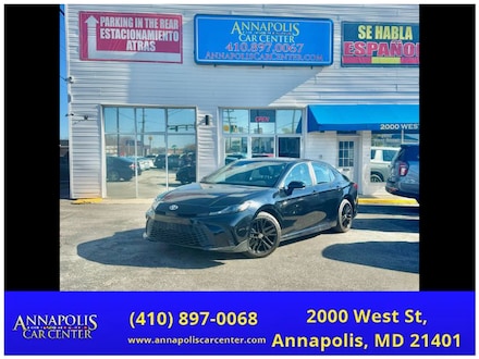 2025 Toyota Camry SE Sedan 4D Sedan