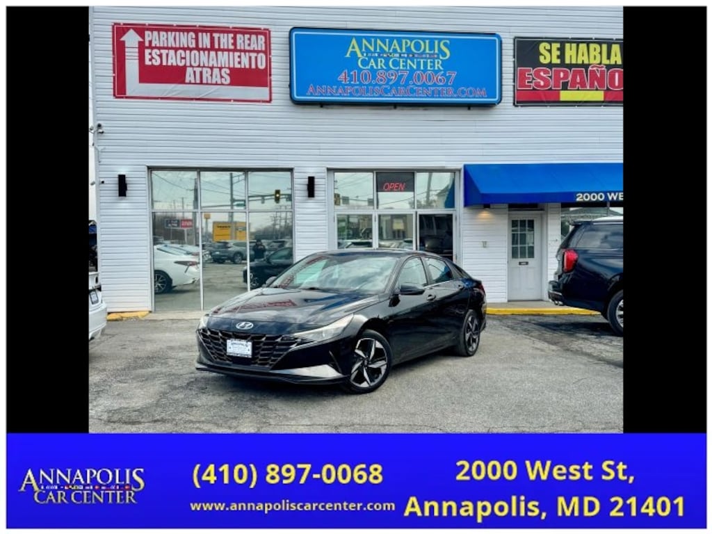 Used 2022 Hyundai Elantra SEL Sedan 4D Sedan