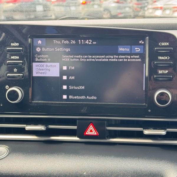 2022 Hyundai Elantra SEL - Photo 18