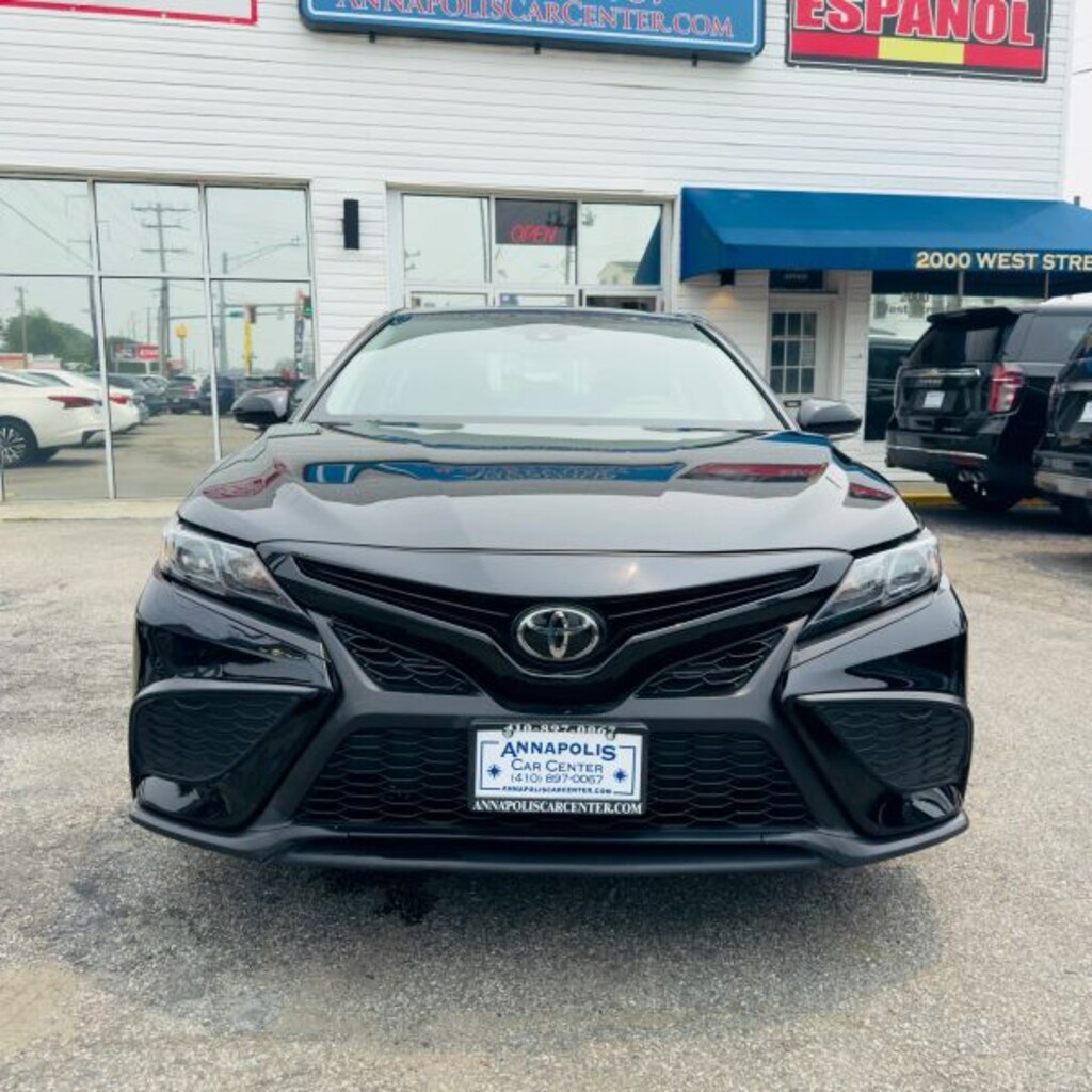Used 2024 Toyota Camry SE Sedan 4D Sedan