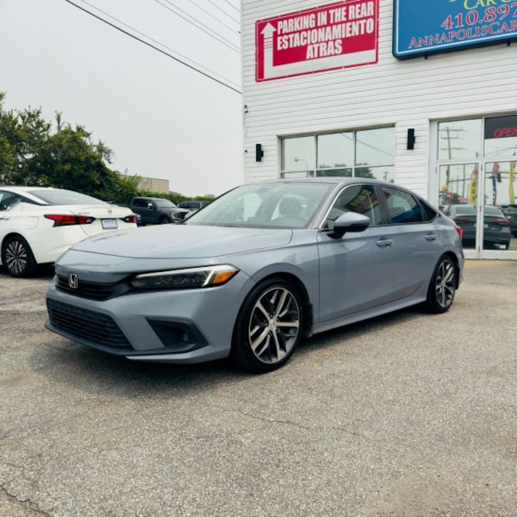 Used 2022 Honda Civic Touring Sedan 4D Sedan