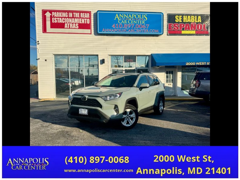 2021 Toyota RAV4 XLE's photo