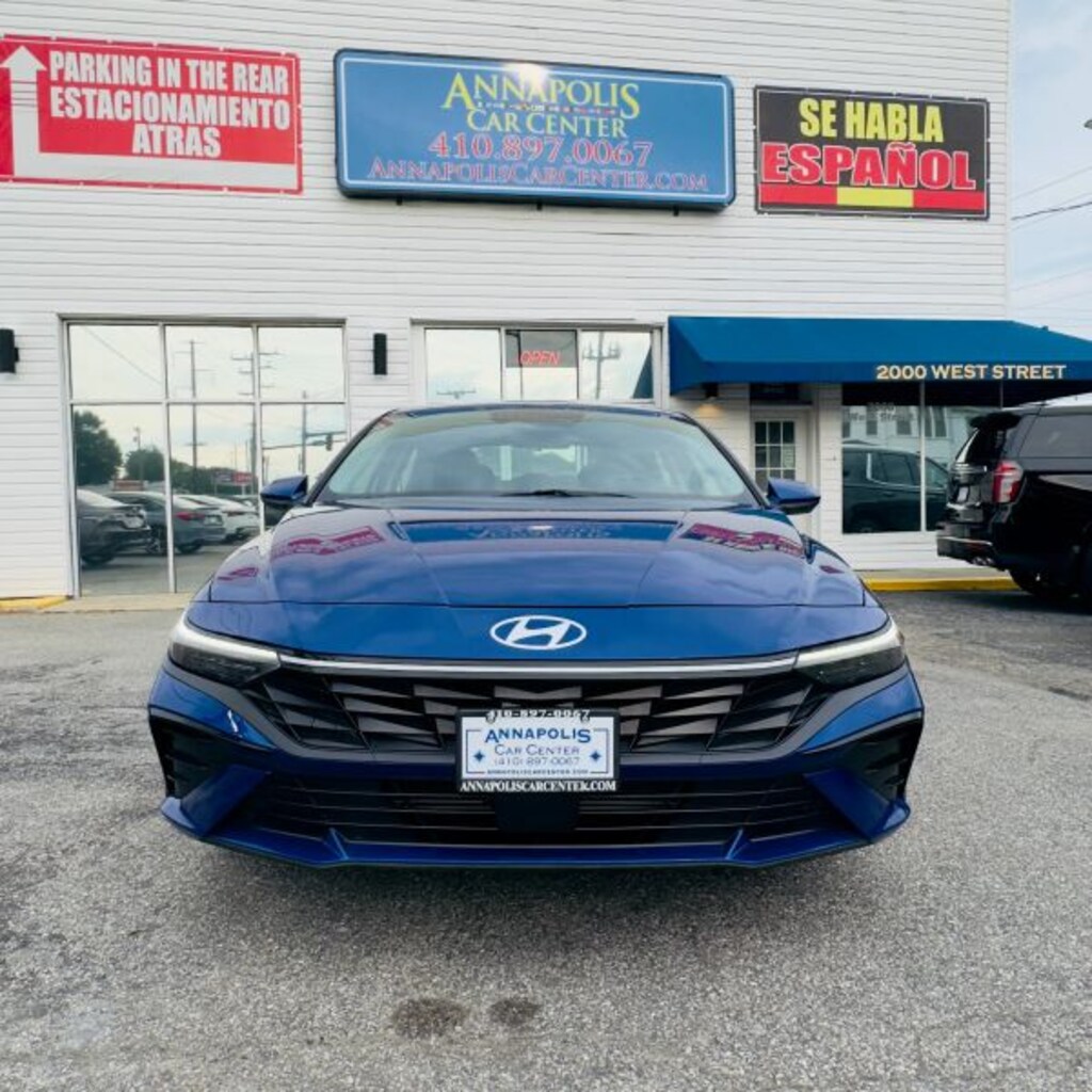 Used 2024 Hyundai Elantra SEL Sedan 4D Sedan