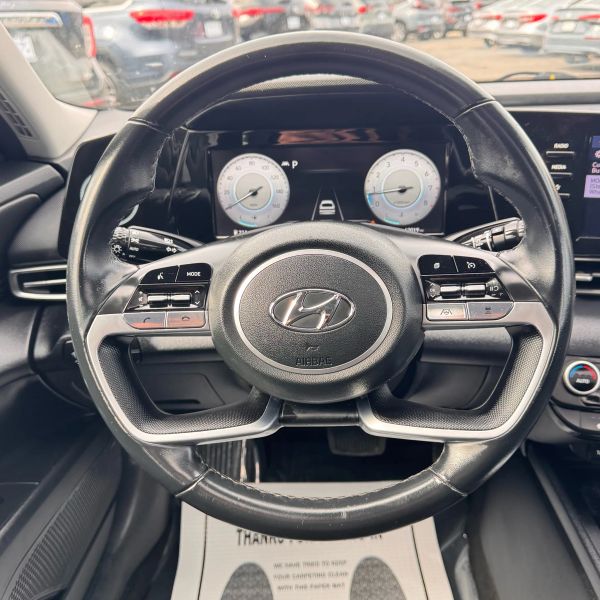 2022 Hyundai Elantra SEL - Photo 20