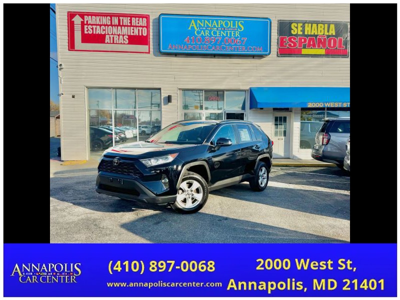 2021 Toyota RAV4 XLE's photo