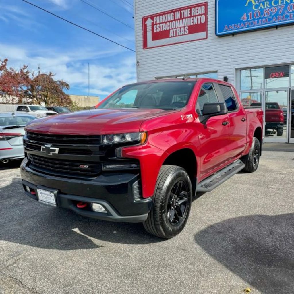 Used 2019 Chevrolet Silverado 1500 Crew Cab LT Trail Boss Pickup 4D 5 3/4 ft Pickup