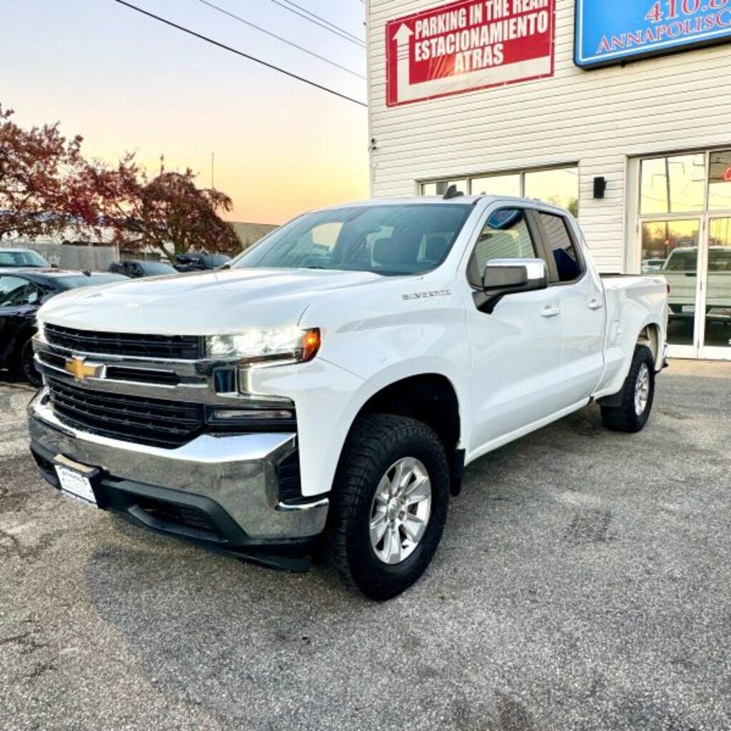 Used 2020 Chevrolet Silverado 1500 Double Cab LT Pickup 4D 6 1/2 ft Pickup