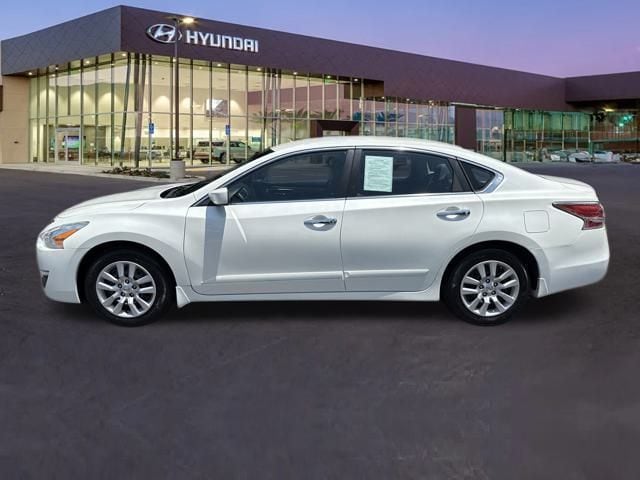 Used 2014 Nissan Altima S with VIN 1N4AL3AP0EC293631 for sale in Edgewater, MD