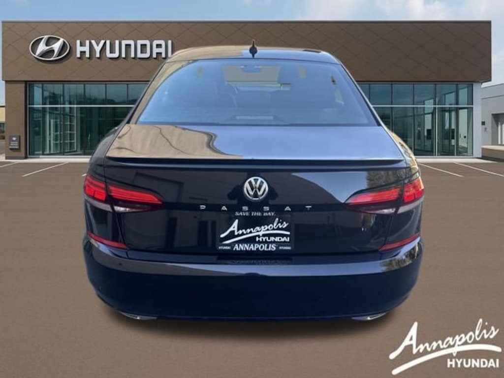 Used 2021 Volkswagen Passat 2.0T R-Line Sedan