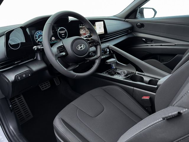 2025 Hyundai Elantra Blue - Photo 14