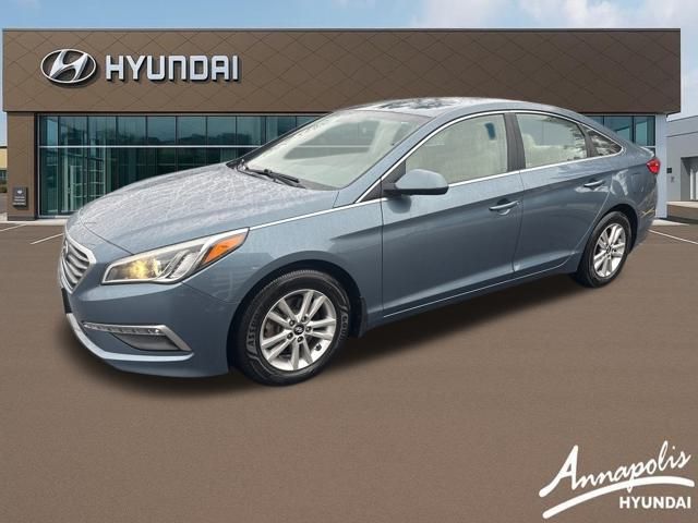 2015 Hyundai Sonata SE's photo