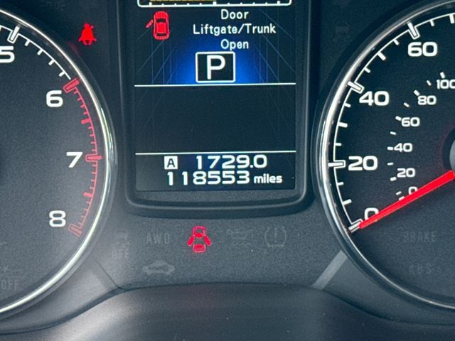 2014 Subaru Outback 2.5i Limited - Photo 16
