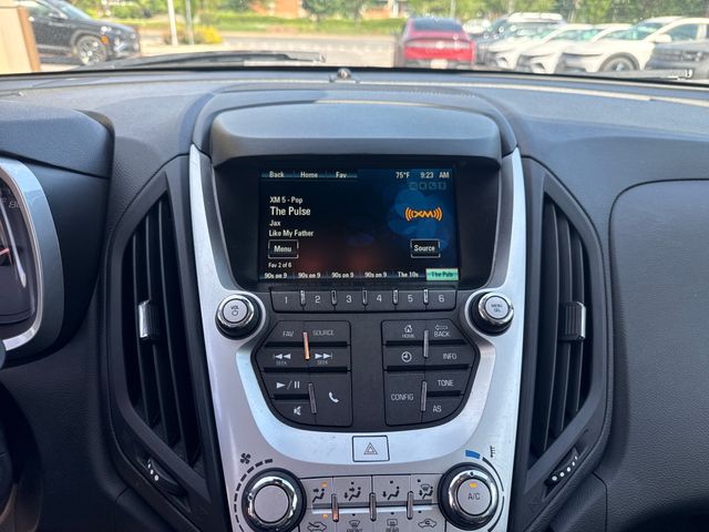 2017 Chevrolet Equinox LS - Photo 18