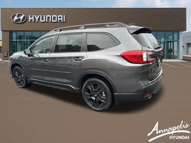 2025 Subaru Ascent Onyx Edition Touring photo 3