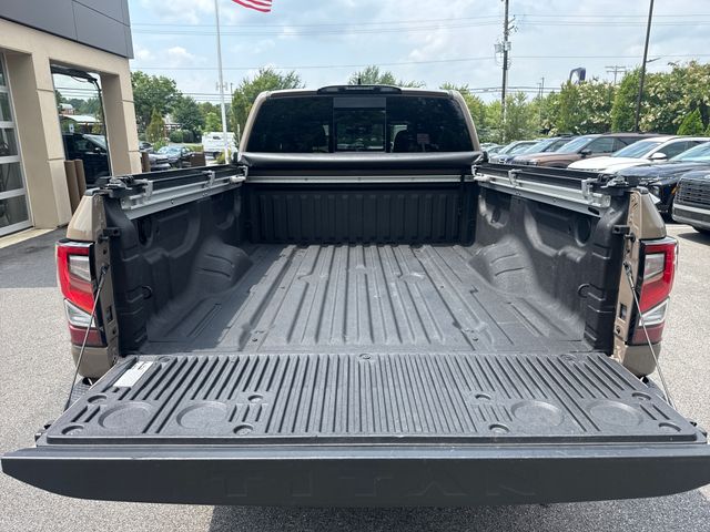 2023 Nissan Titan XD Pro-4X - Photo 23