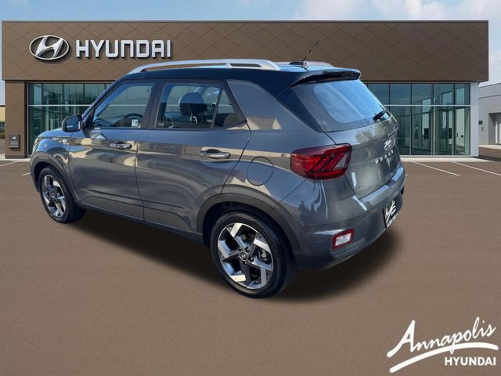 Certified 2025 Hyundai Venue Limited SUV