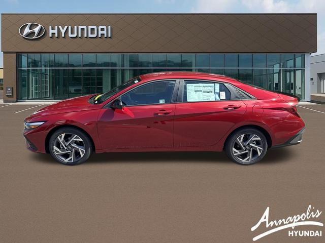 2025 Hyundai Elantra SEL Sport photo 2
