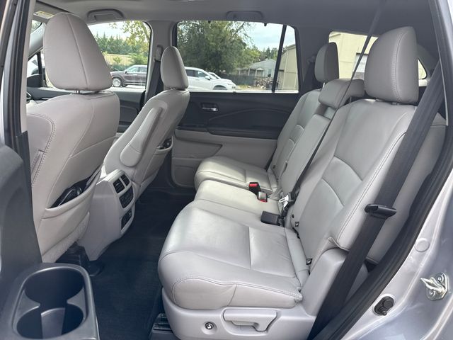 2021 Honda Pilot Touring - Photo 25