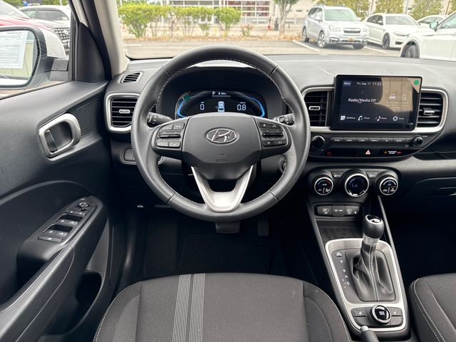 2026 Hyundai Venue SEL - Photo 13