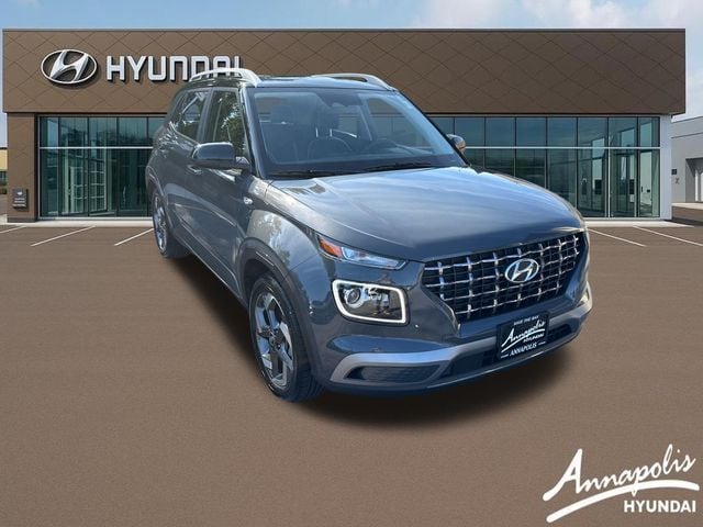 2025 Hyundai Venue Limited - Photo 7
